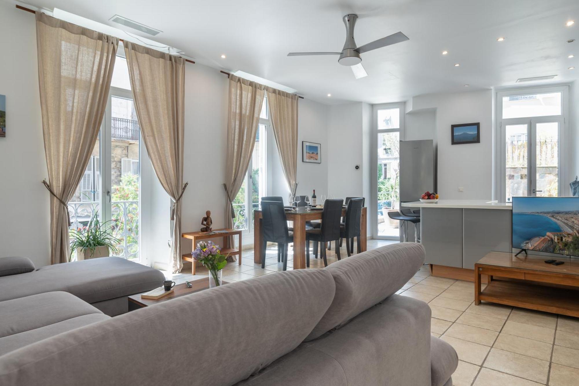 "Le Zen" By Enjoynice, Central Spacious Apartment With Airco, Beach At 10 Min Luaran gambar