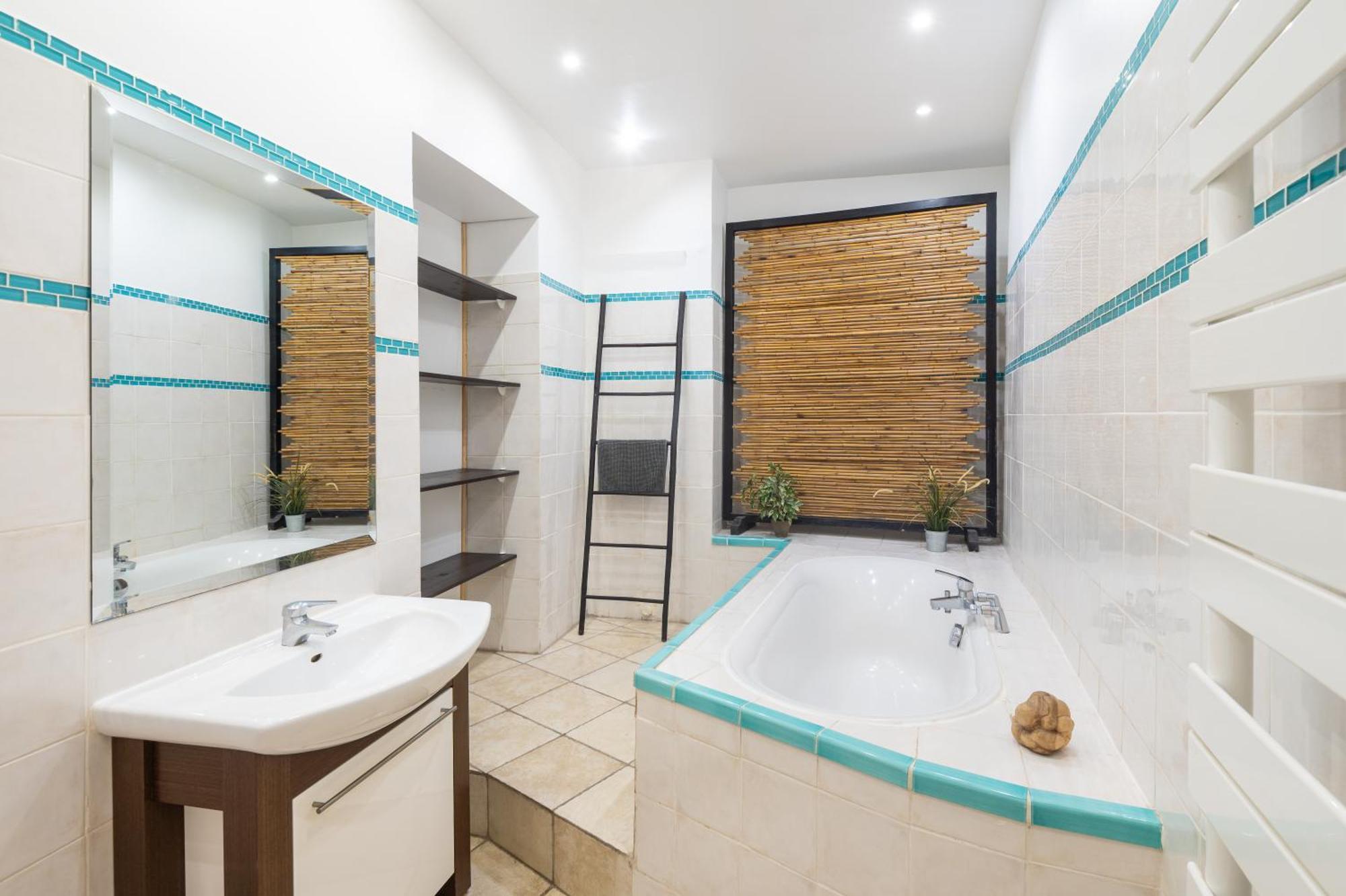 "Le Zen" By Enjoynice, Central Spacious Apartment With Airco, Beach At 10 Min Luaran gambar