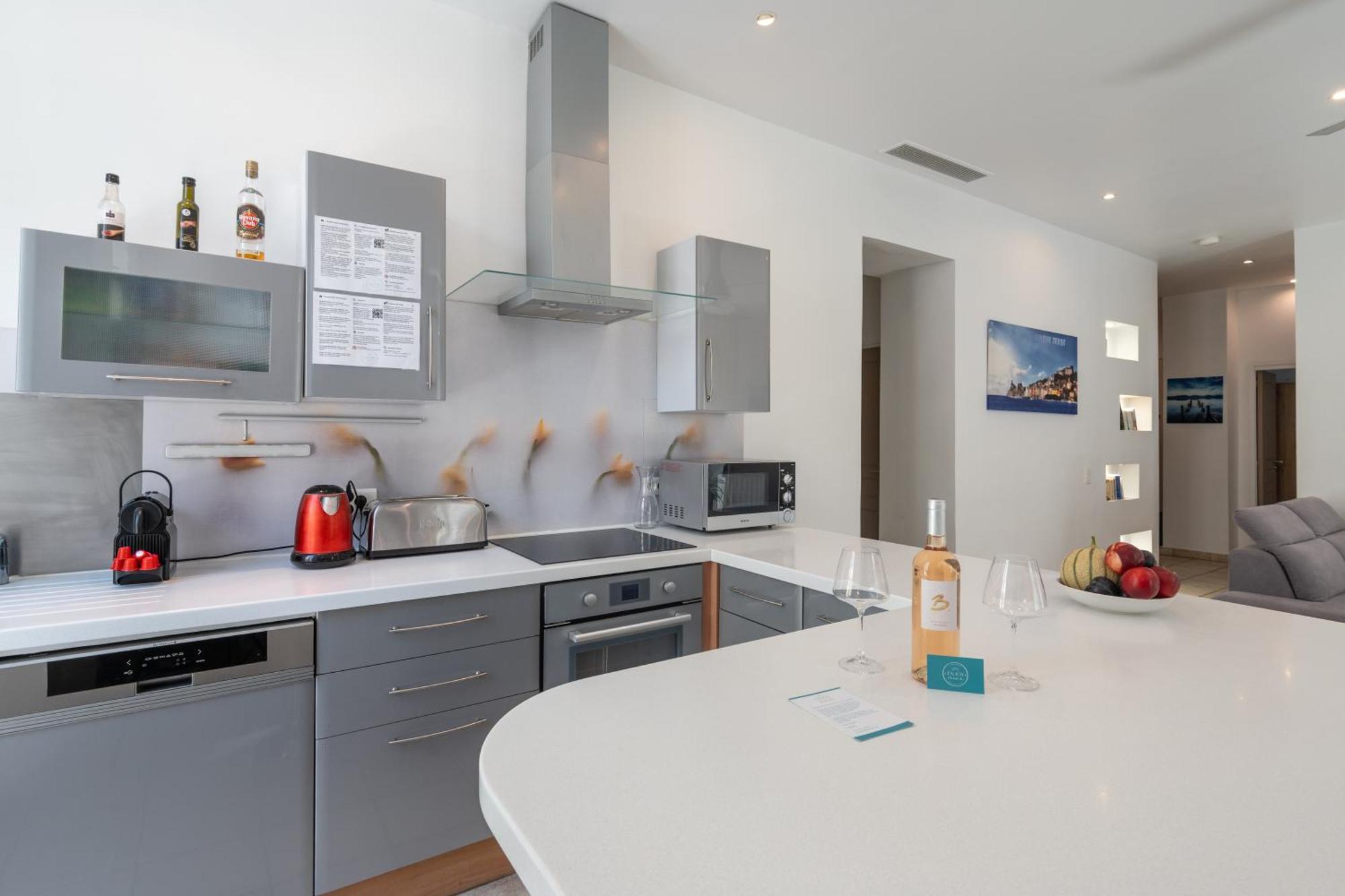 "Le Zen" By Enjoynice, Central Spacious Apartment With Airco, Beach At 10 Min Luaran gambar